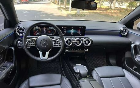 Mercedes-Benz A-Класс, 2022 год, 2 150 000 рублей, 12 фотография