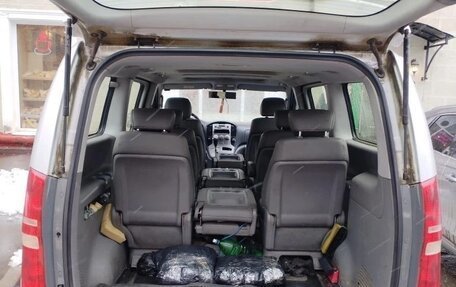 Hyundai Grand Starex Grand Starex I рестайлинг 2, 2010 год, 1 100 000 рублей, 7 фотография