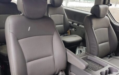 Hyundai Grand Starex Grand Starex I рестайлинг 2, 2010 год, 1 100 000 рублей, 14 фотография