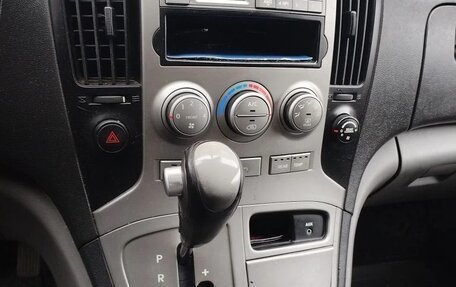 Hyundai Grand Starex Grand Starex I рестайлинг 2, 2010 год, 1 100 000 рублей, 10 фотография