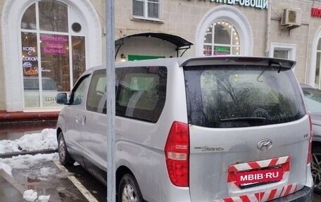 Hyundai Grand Starex Grand Starex I рестайлинг 2, 2010 год, 1 100 000 рублей, 4 фотография