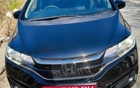 Honda Fit III, 2019 год, 950 000 рублей, 4 фотография