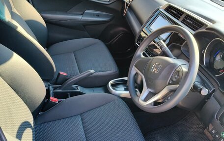 Honda Fit III, 2019 год, 950 000 рублей, 11 фотография
