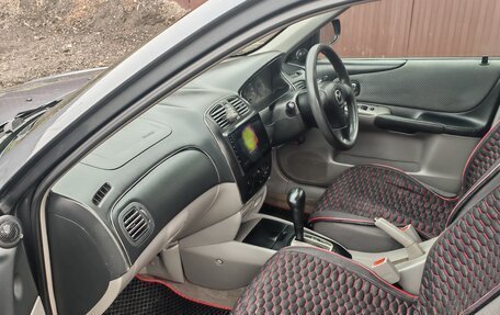 Mazda Familia, 2002 год, 360 000 рублей, 14 фотография