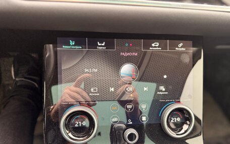 Land Rover Range Rover Evoque II, 2019 год, 3 590 000 рублей, 28 фотография