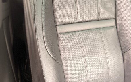 Land Rover Range Rover Evoque II, 2019 год, 3 590 000 рублей, 25 фотография