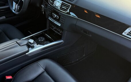 Mercedes-Benz E-Класс, 2013 год, 1 750 000 рублей, 7 фотография