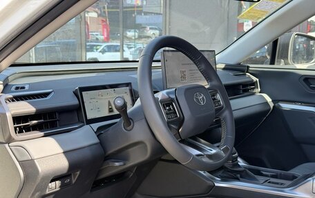 Toyota RAV4, 2026 год, 4 100 000 рублей, 17 фотография