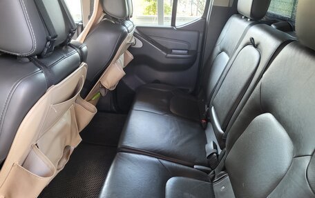 Nissan Navara (Frontier), 2013 год, 1 930 000 рублей, 6 фотография