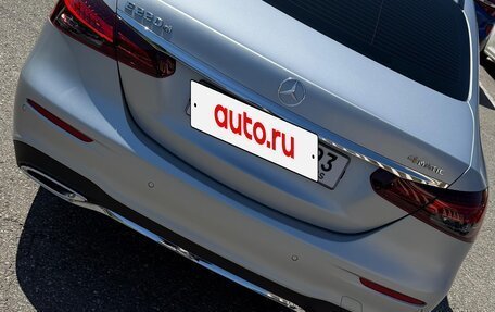 Mercedes-Benz E-Класс, 2022 год, 5 350 000 рублей, 2 фотография