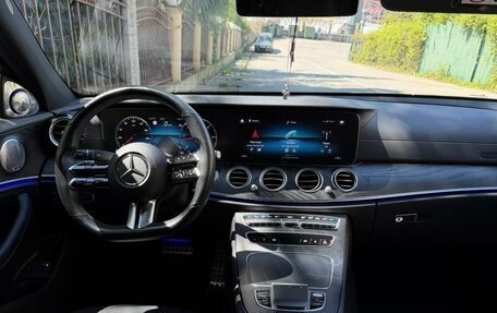 Mercedes-Benz E-Класс, 2022 год, 5 350 000 рублей, 9 фотография