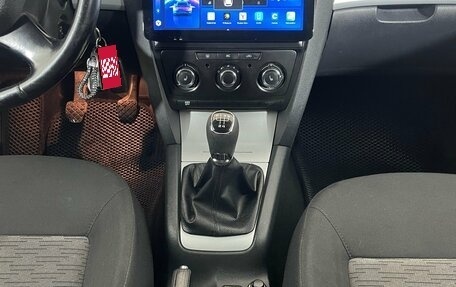 Skoda Octavia, 2011 год, 652 000 рублей, 14 фотография