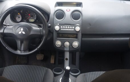 Mitsubishi Colt VI рестайлинг, 2007 год, 320 000 рублей, 9 фотография