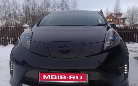Nissan Leaf I, 2014 год, 900 000 рублей, 1 фотография