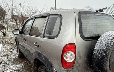 Chevrolet Niva I рестайлинг, 2011 год, 450 000 рублей, 1 фотография