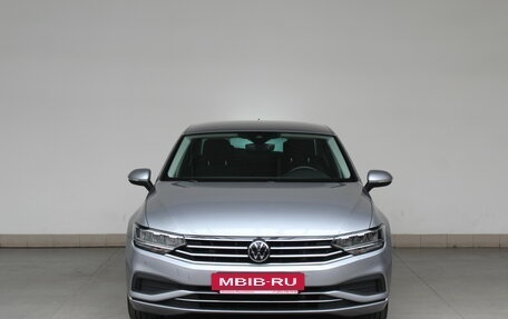 Volkswagen Passat B8 рестайлинг, 2021 год, 2 340 000 рублей, 2 фотография