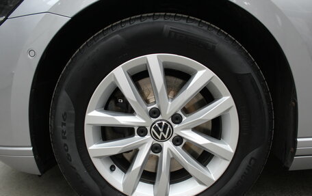 Volkswagen Passat B8 рестайлинг, 2021 год, 2 340 000 рублей, 10 фотография