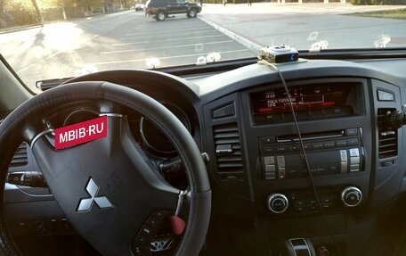 Mitsubishi Pajero IV, 2014 год, 2 600 000 рублей, 2 фотография