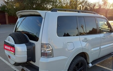 Mitsubishi Pajero IV, 2014 год, 2 600 000 рублей, 8 фотография
