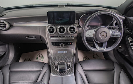 Mercedes-Benz C-Класс, 2019 год, 2 699 000 рублей, 16 фотография