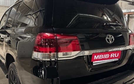 Toyota Land Cruiser 200, 2015 год, 5 500 000 рублей, 8 фотография