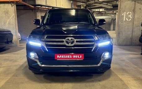 Toyota Land Cruiser 200, 2015 год, 5 500 000 рублей, 11 фотография