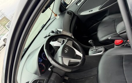 Hyundai Solaris II рестайлинг, 2013 год, 830 000 рублей, 9 фотография