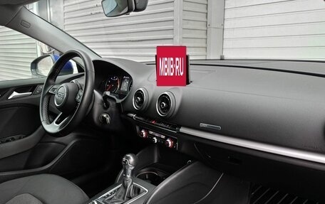 Audi A3, 2017 год, 1 799 000 рублей, 9 фотография