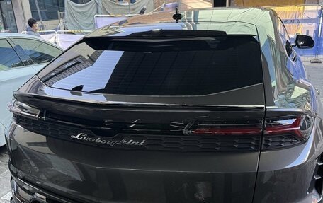 Lamborghini Urus I, 2025 год, 31 000 000 рублей, 5 фотография