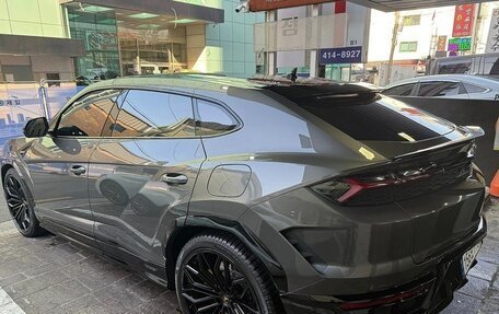 Lamborghini Urus I, 2025 год, 31 000 000 рублей, 4 фотография