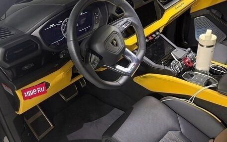 Lamborghini Urus I, 2025 год, 31 000 000 рублей, 7 фотография