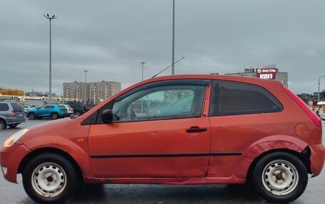 Ford Fiesta, 2003 год, 200 000 рублей, 2 фотография