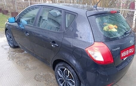 KIA cee'd I рестайлинг, 2010 год, 630 000 рублей, 12 фотография
