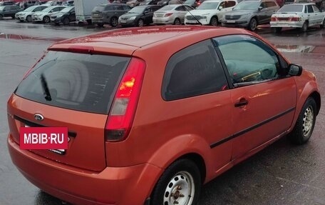 Ford Fiesta, 2003 год, 200 000 рублей, 4 фотография