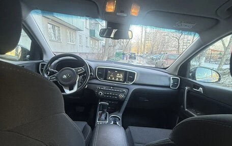 KIA Sportage IV рестайлинг, 2020 год, 1 900 000 рублей, 5 фотография