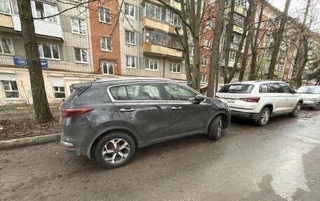 KIA Sportage IV рестайлинг, 2020 год, 1 900 000 рублей, 3 фотография