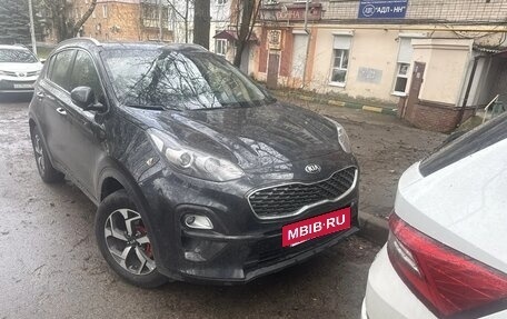 KIA Sportage IV рестайлинг, 2020 год, 1 900 000 рублей, 2 фотография