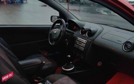 Ford Fiesta, 2003 год, 200 000 рублей, 9 фотография