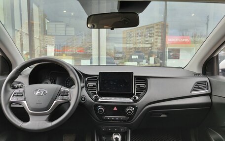 Hyundai Solaris II рестайлинг, 2021 год, 2 010 000 рублей, 17 фотография
