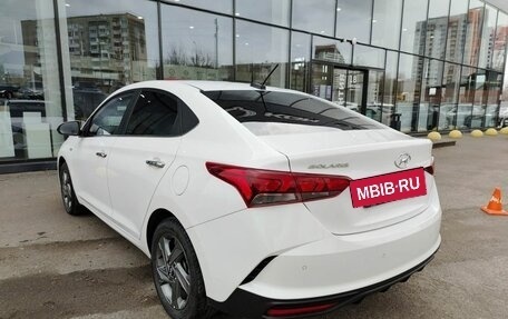 Hyundai Solaris II рестайлинг, 2021 год, 2 010 000 рублей, 8 фотография