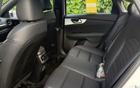 KIA K3, 2022 год, 1 700 000 рублей, 8 фотография