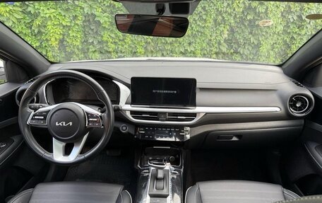 KIA K3, 2022 год, 1 700 000 рублей, 7 фотография