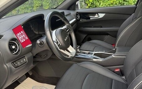 KIA K3, 2022 год, 1 700 000 рублей, 6 фотография