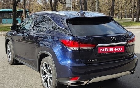 Lexus RX IV рестайлинг, 2020 год, 4 100 000 рублей, 7 фотография