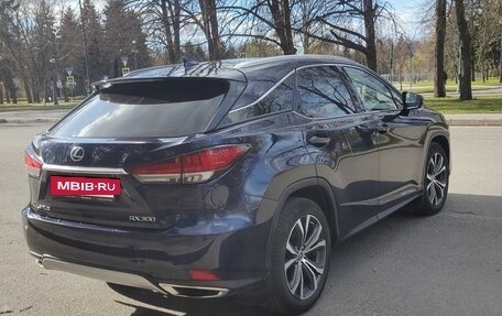 Lexus RX IV рестайлинг, 2020 год, 4 100 000 рублей, 9 фотография