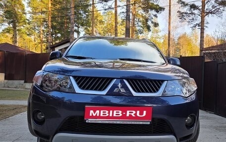 Mitsubishi Outlander III рестайлинг 3, 2008 год, 1 420 000 рублей, 2 фотография