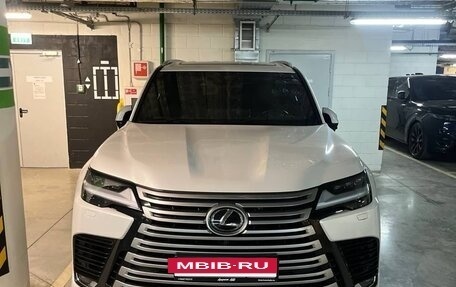 Lexus LX, 2024 год, 15 600 000 рублей, 34 фотография