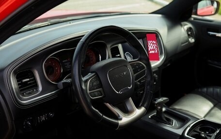Dodge Charger, 2022 год, 11 900 000 рублей, 13 фотография