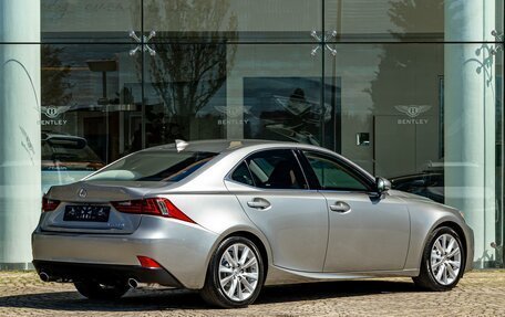 Lexus IS III, 2016 год, 2 265 000 рублей, 6 фотография