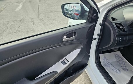 Hyundai Solaris II рестайлинг, 2016 год, 864 995 рублей, 10 фотография